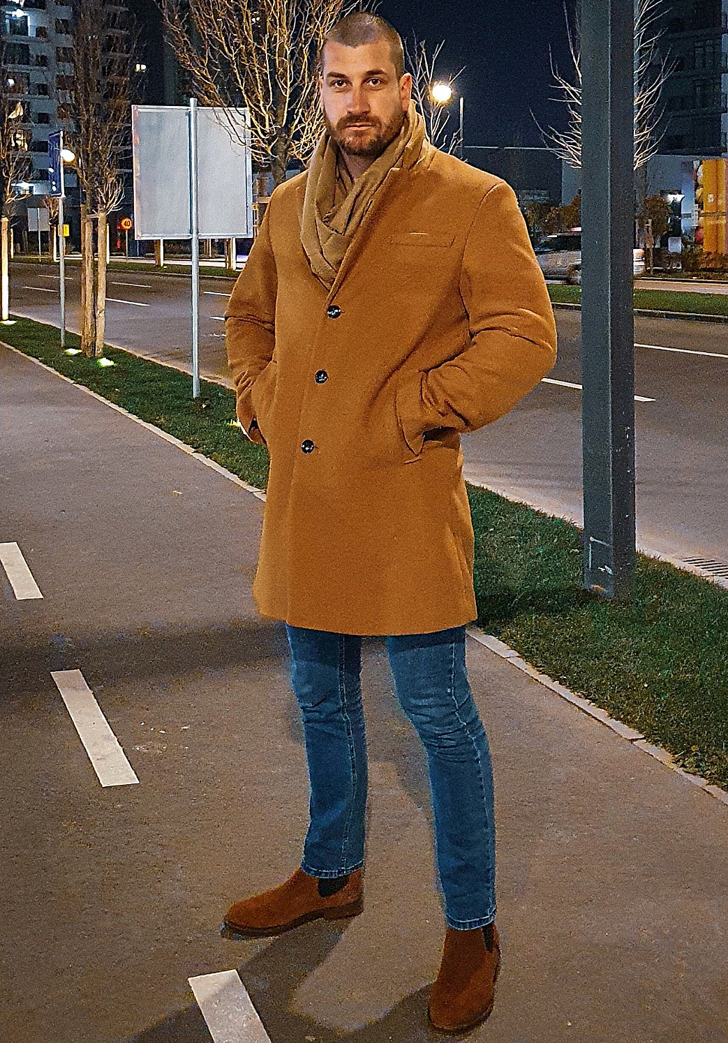 Personalni trener nemanja kalkan pozira